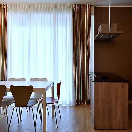 Apartmanhotel Bb Bicocca 4*